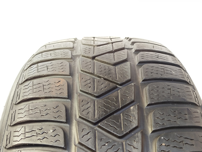 Pirelli Sottozero 3 reifen