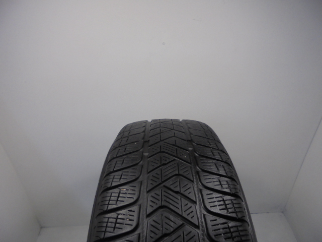 Pirelli Scorpion Winter reifen
